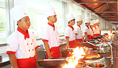 寧夏新東方廚師學(xué)校大廚精英班